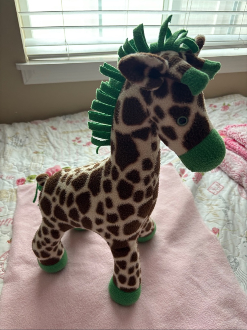 Plush Giraffe Stuffed Animal Toy in Brown and Green - Soft Kids Toy